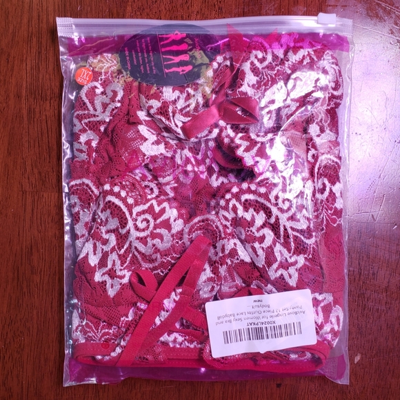 Red Lace Bra and Panty Set 2 Piece Lingerie - Picture 8 of 9